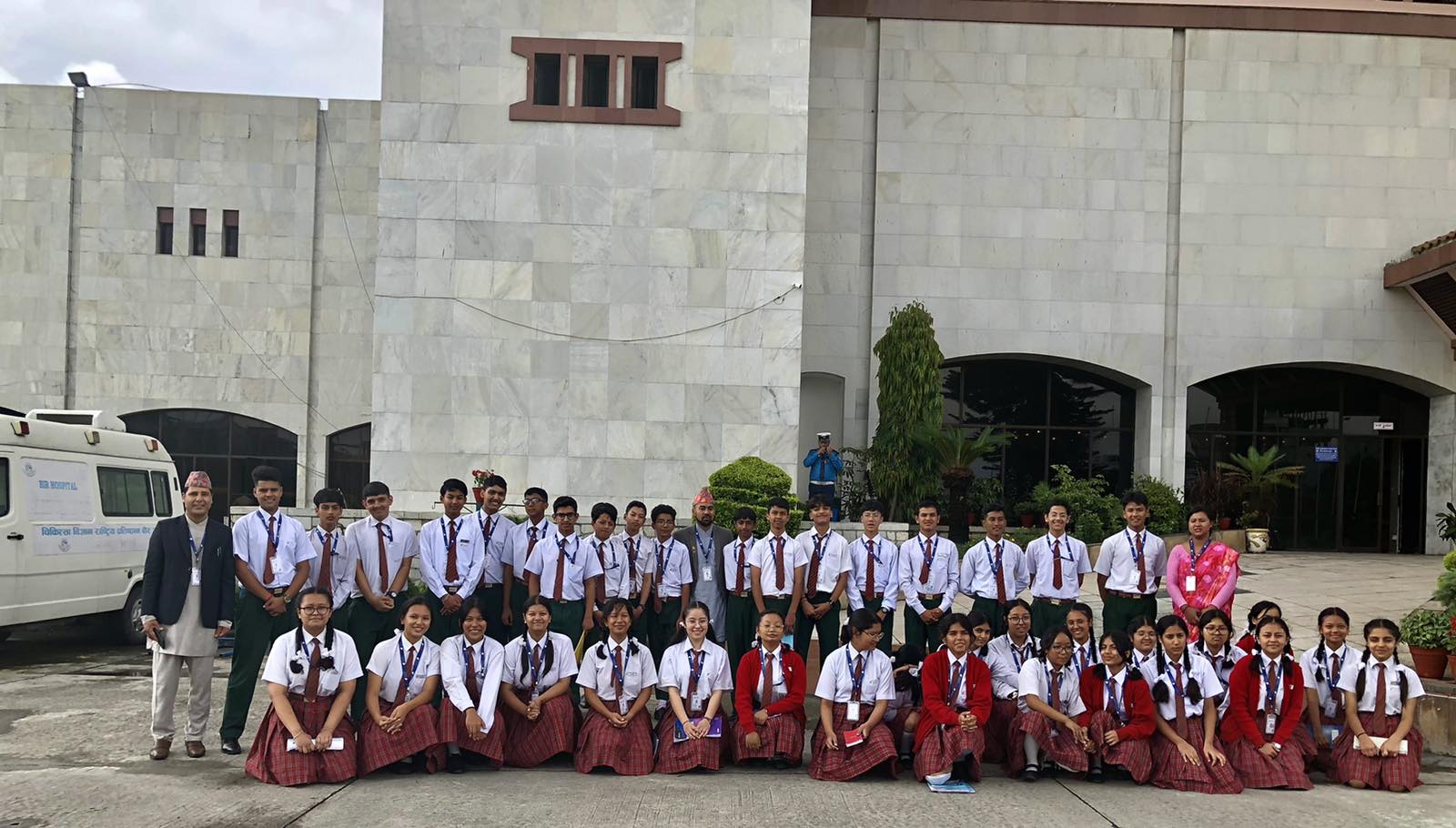 Students of Euro School in Chauni Broaden Learning Horizons with On-Site Visit to Pratinidhi Sabha